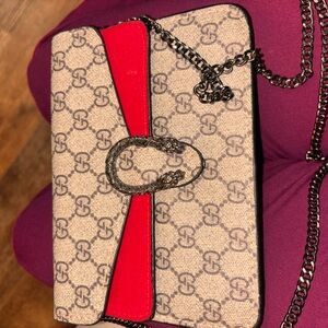 Gucci crossbody